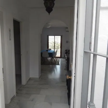 Adosado En Urb Flamingo Holiday home Nerja